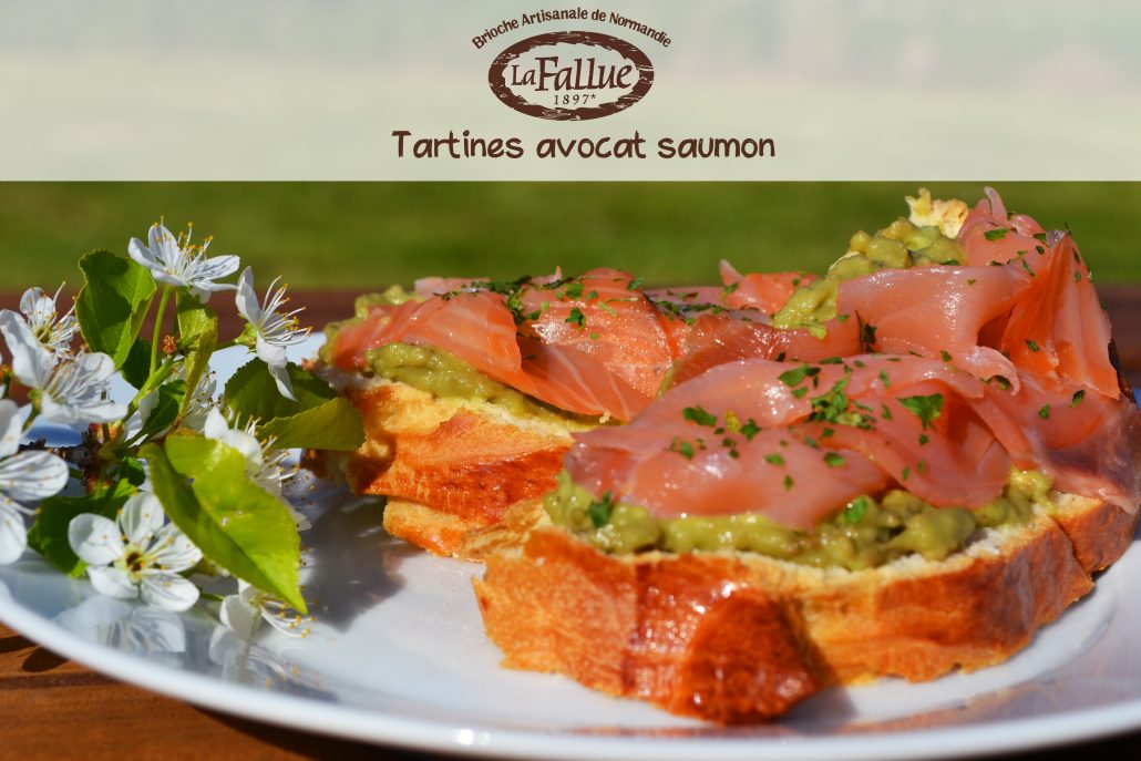 tartines avocat saumon